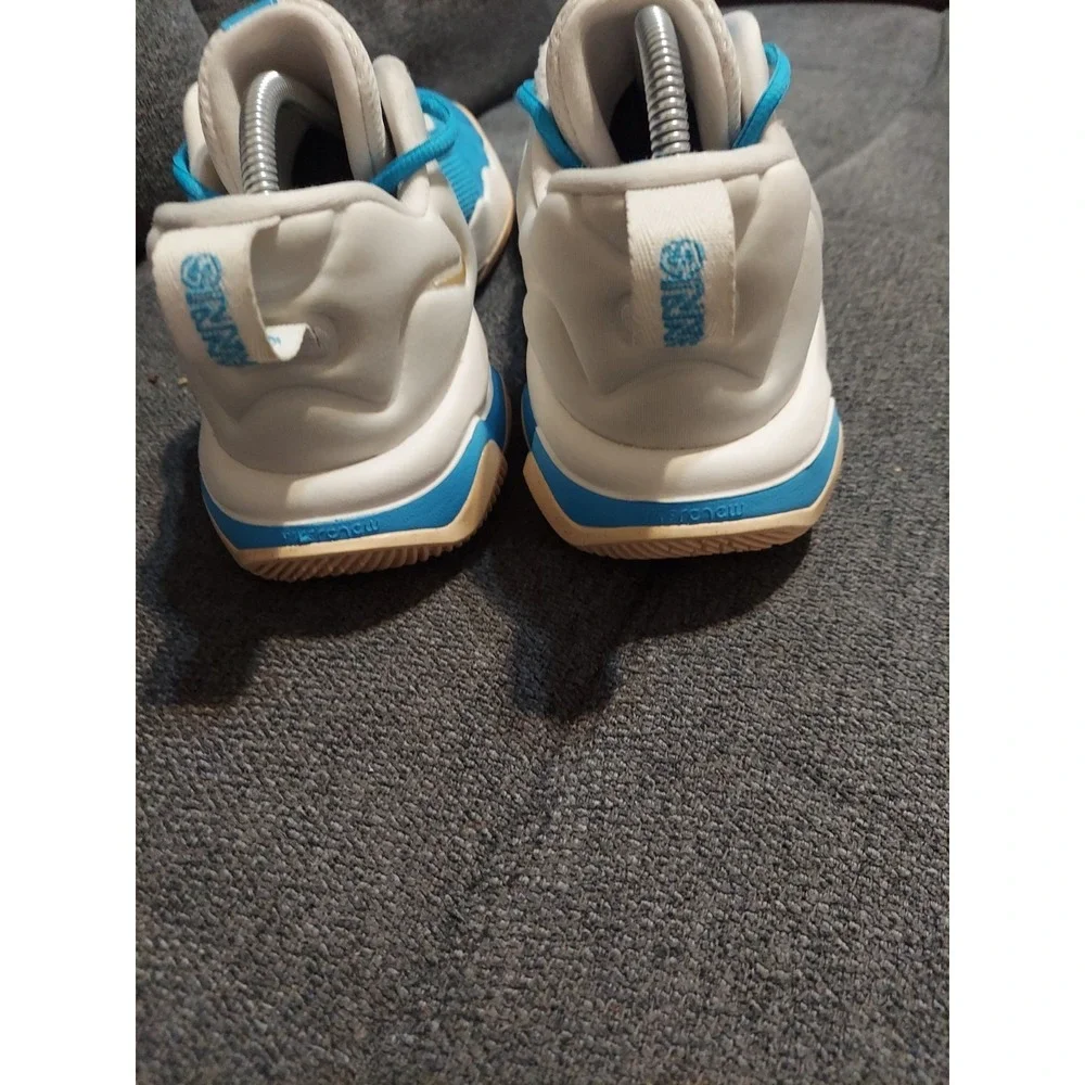 NIKE GIANNIS IMMORTALITY 3 LOW Sz 9 Tennis Shoes Sneakers Athletic Aqua Blue Men